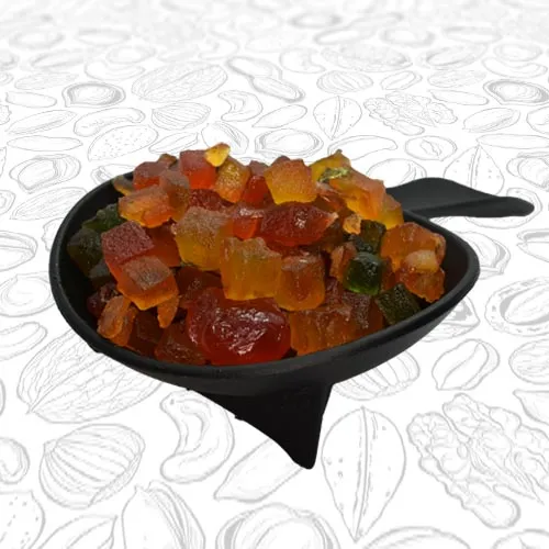 Cucharón con fruta confitada con marrasquino